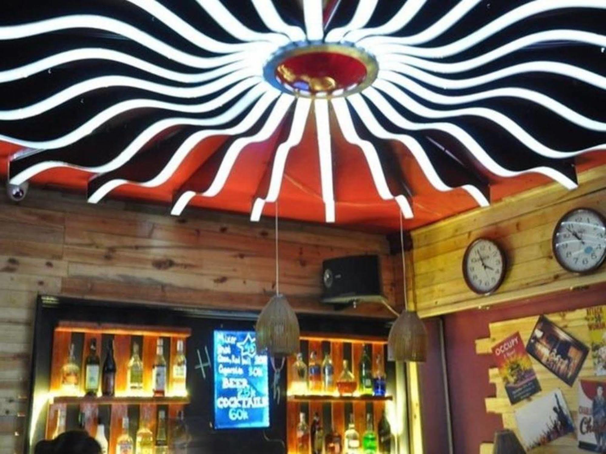 Hanoi Downtown Hostel エクステリア 写真
